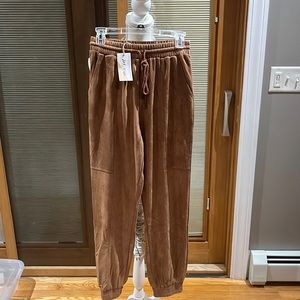 Faux suede camel joggers nwt - size small